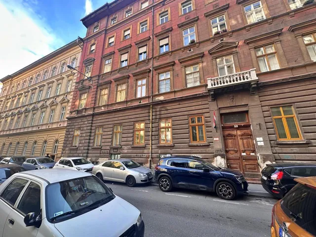 Eladó lakás Budapest VIII. kerület, Palotanegyed 104 nm