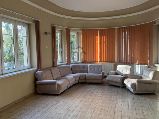 Eladó ház Budapest X. kerület, Óhegy 160 nm