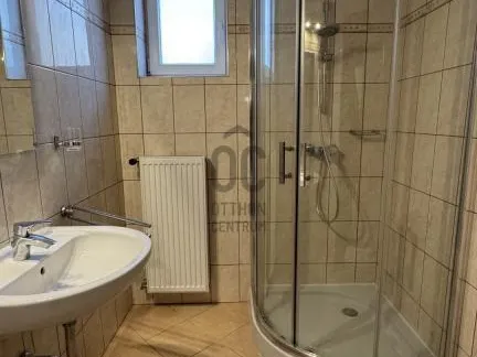 Eladó ház Budapest X. kerület, Óhegy 160 nm