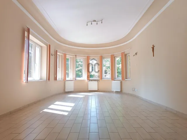Eladó ház Budapest X. kerület, Óhegy 160 nm