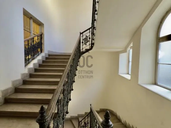 Eladó lakás Budapest V. kerület, Belváros 74 nm
