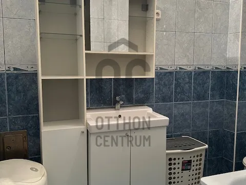 Eladó lakás Budapest VI. kerület 72 nm