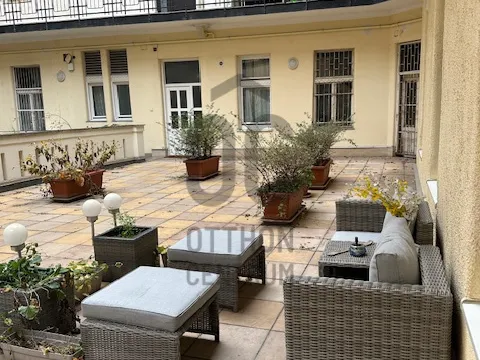 Eladó lakás Budapest VI. kerület 72 nm