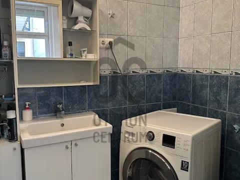 Eladó lakás Budapest VI. kerület 72 nm