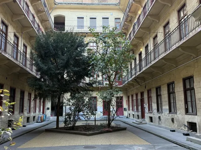 Eladó lakás Budapest VI. kerület 125 nm