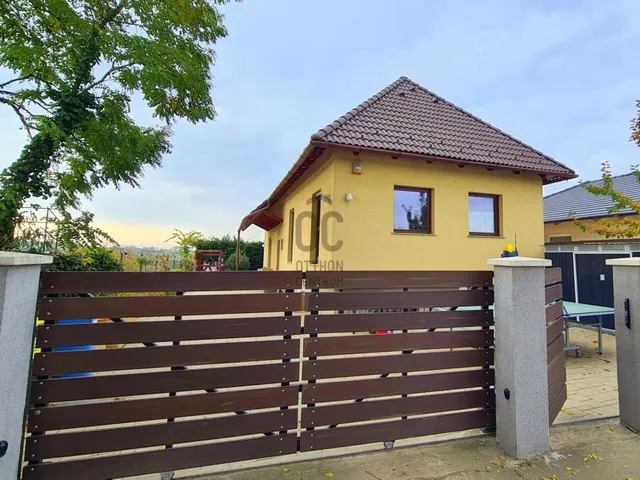 Eladó ház Mogyoród 168 nm