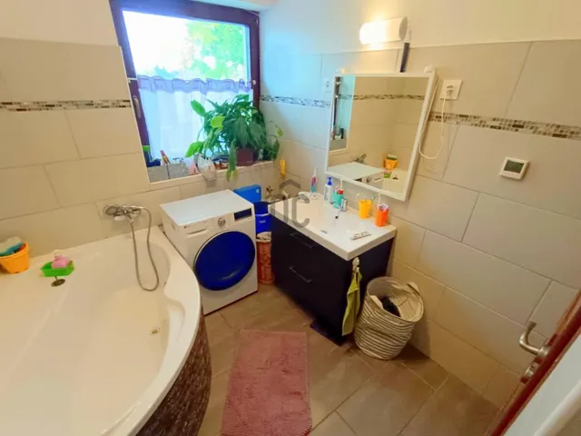 Eladó ház Mogyoród 168 nm