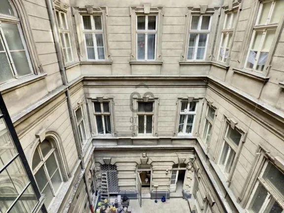 Eladó lakás Budapest V. kerület, Belváros 74 nm