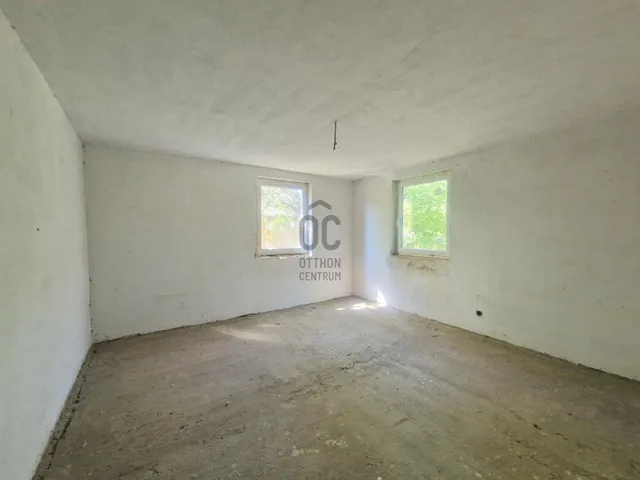 Eladó ház Tóalmás 360 nm