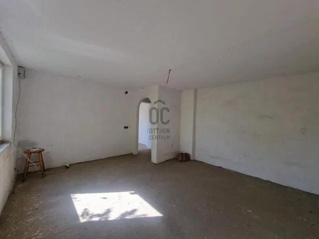 Eladó ház Tóalmás 360 nm