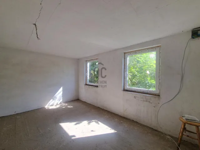 Eladó ház Tóalmás 360 nm