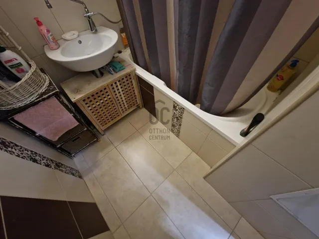 Eladó lakás Érd, Városközpont 56 nm
