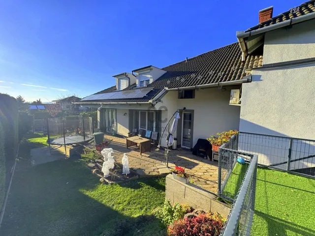 Eladó ház Fót 257 nm