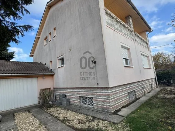 Eladó ház Vecsés, Felsőtelep 250 nm