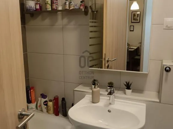 Eladó lakás Budapest XIII. kerület, Lőportárdűlő 46 nm