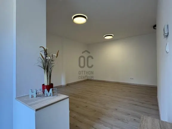 Eladó lakás Budapest XVII. kerület, Rákoshegy 41 nm