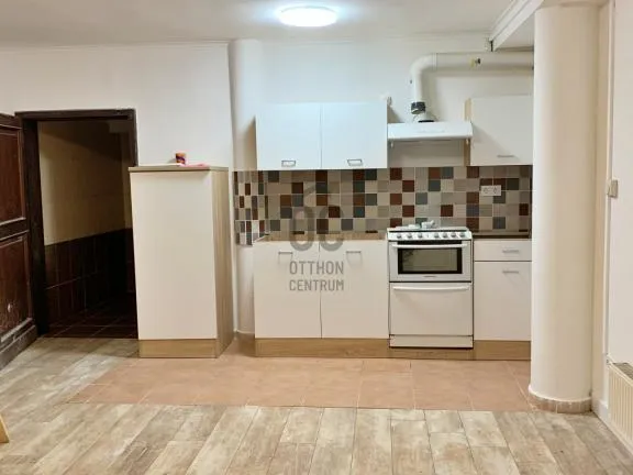 Eladó ház Budapest XVII. kerület, Rákoshegy 206 nm