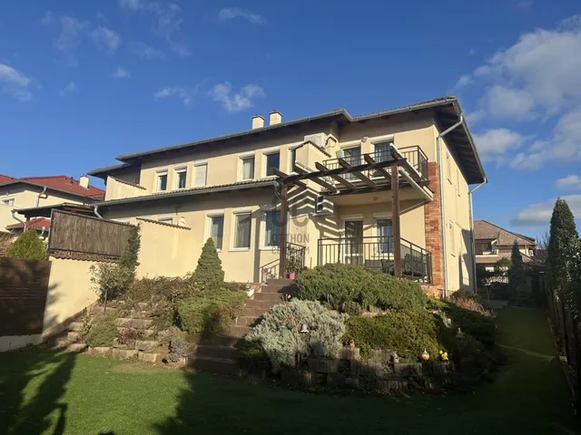 Eladó ház Dunakeszi 116 nm