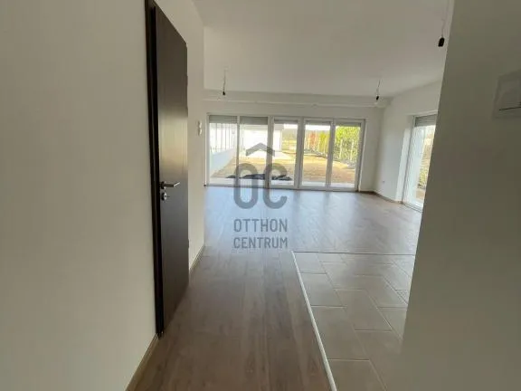 Eladó ház Budapest XVI. kerület, Árpádföld 157 nm