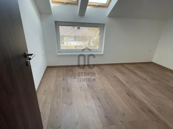 Eladó ház Budapest XVI. kerület, Árpádföld 157 nm