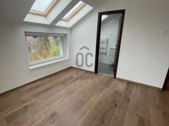 Eladó ház Budapest XVI. kerület, Árpádföld 157 nm