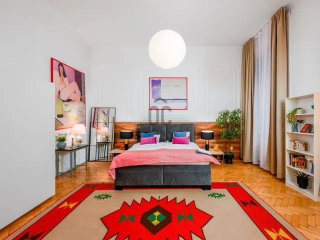 Eladó lakás Budapest VI. kerület 102 nm