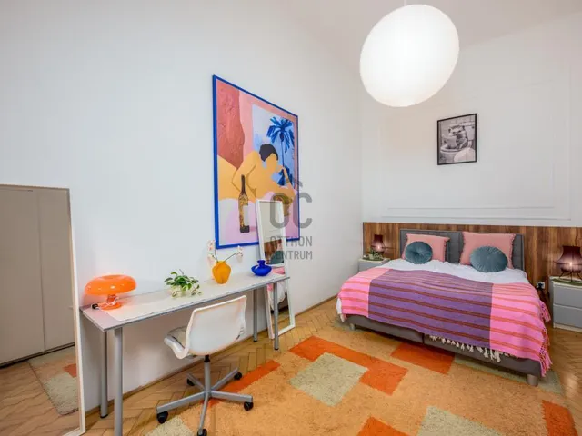 Eladó lakás Budapest VI. kerület 102 nm