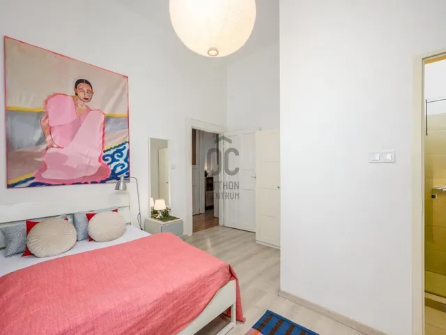 Eladó lakás Budapest VI. kerület 102 nm