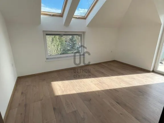 Eladó ház Budapest XVI. kerület, Árpádföld 157 nm