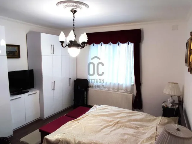 Eladó ház Budapest XV. kerület, Pestújhely 135 nm