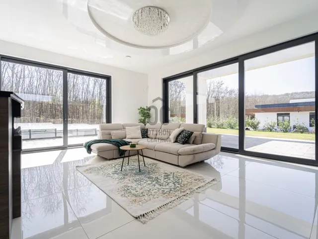 Eladó ház Mogyoród 490 nm