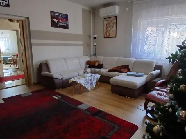 Eladó ház Monor 160 nm