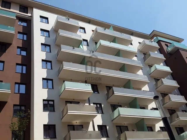 Eladó lakás Budapest VIII. kerület, Corvin negyed 46 nm