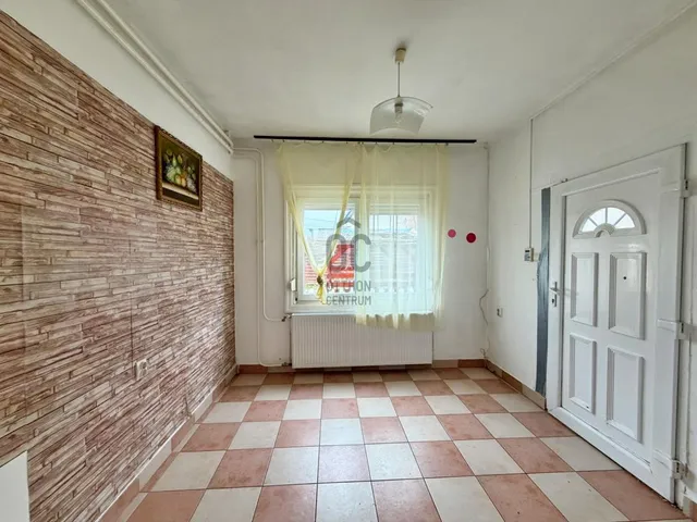 Eladó ház Budapest XVII. kerület, Rákoskeresztúr 40 nm