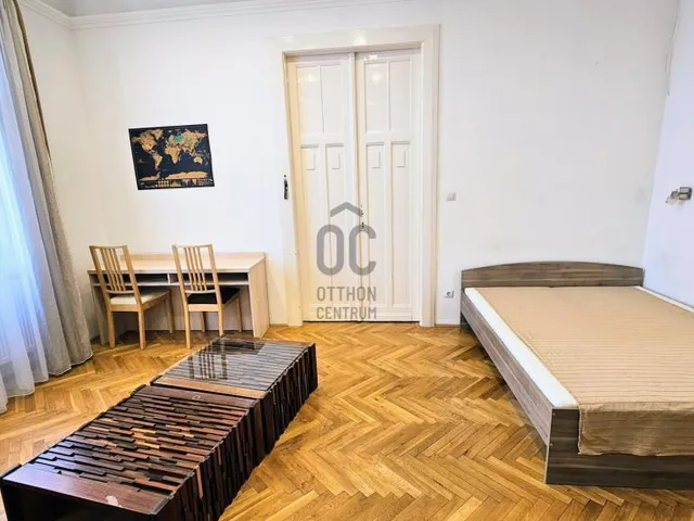 Eladó lakás Budapest VIII. kerület, Corvin negyed 77 nm