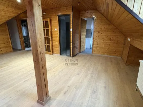 Eladó ház Budapest XVIII. kerület, Bókaytelep 290 nm