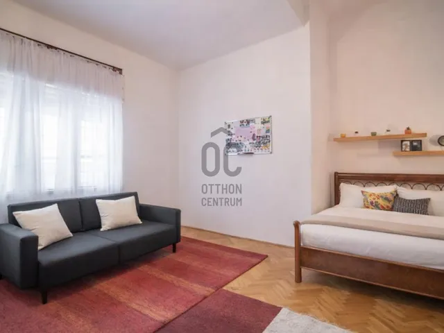 Eladó lakás Budapest VI. kerület 75 nm