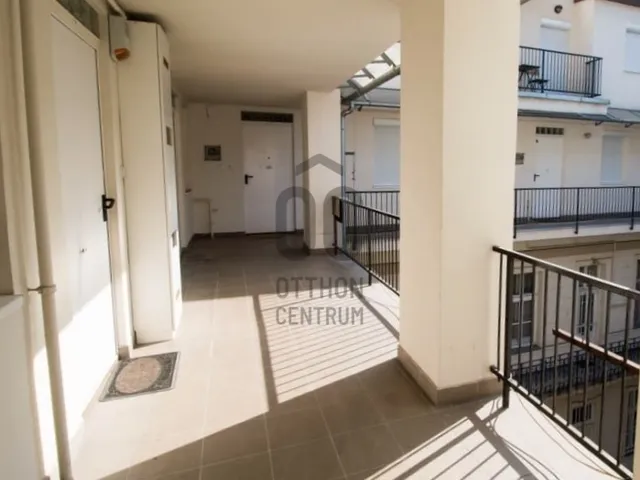 Eladó lakás Budapest VI. kerület 86 nm