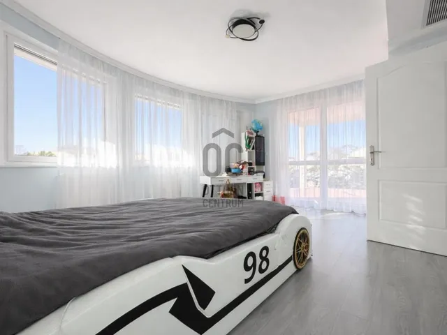 Eladó ház Budapest XIV. kerület, Alsórákos 389 nm