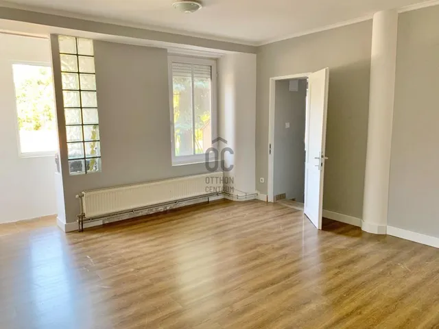 Eladó lakás Budapest XVII. kerület, Rákoshegy 116 nm