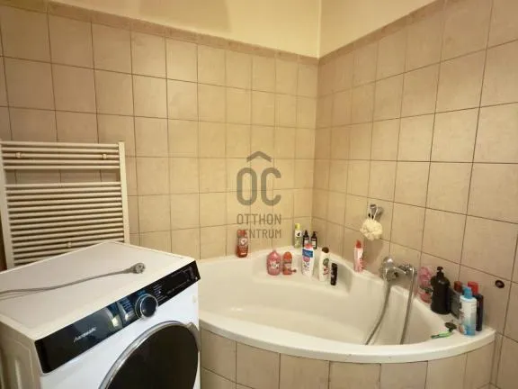 Eladó lakás Budapest V. kerület, Belváros 74 nm