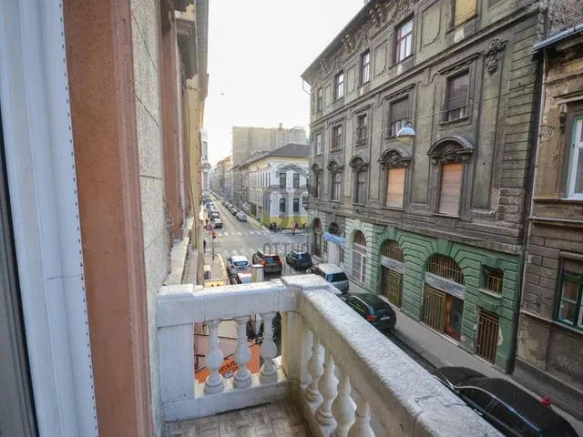 Eladó lakás Budapest VI. kerület 83 nm