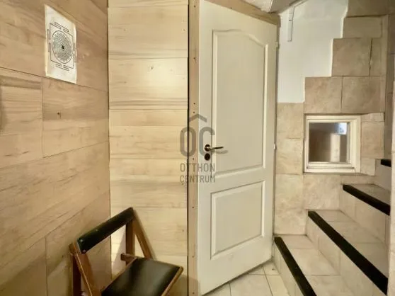 Eladó kereskedelmi és ipari ingatlan Budapest XIII. kerület, Újlipótváros 125 nm