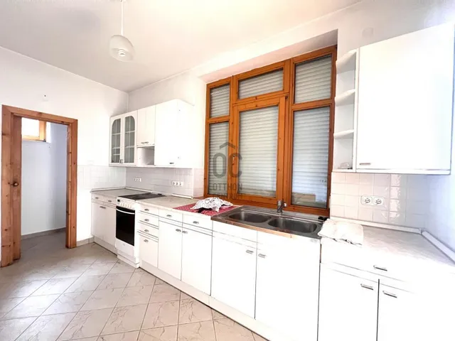 Eladó ház Budapest XVIII. kerület, Liptáktelep 235 nm