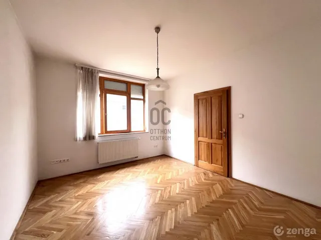 Eladó ház Budapest XVIII. kerület, Liptáktelep 235 nm