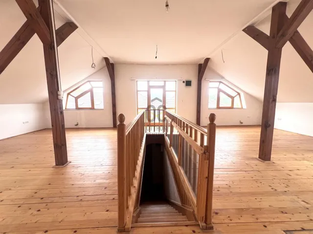 Eladó ház Budapest XVIII. kerület, Liptáktelep 235 nm