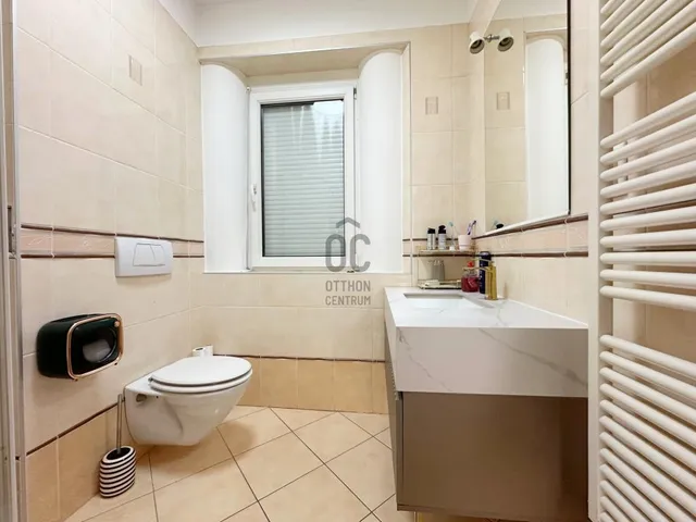 Eladó ház Budapest XIV. kerület, Alsórákos 389 nm