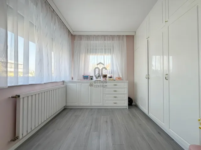 Eladó ház Budapest XIV. kerület, Alsórákos 389 nm