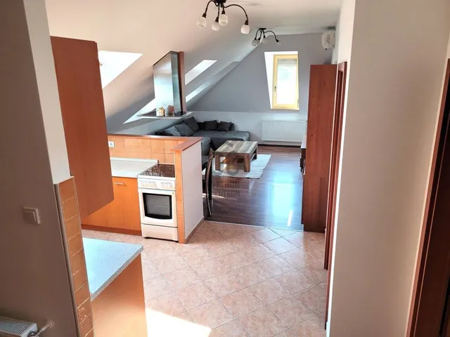 Eladó lakás Budapest XV. kerület, Rákospalota 32 nm