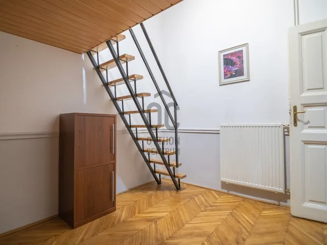 Eladó lakás Budapest VI. kerület 50 nm